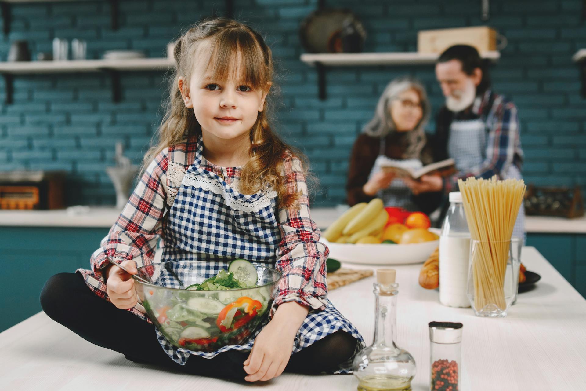 Encouraging Kids to Eat Vegetables : Proven Strategies for Parents