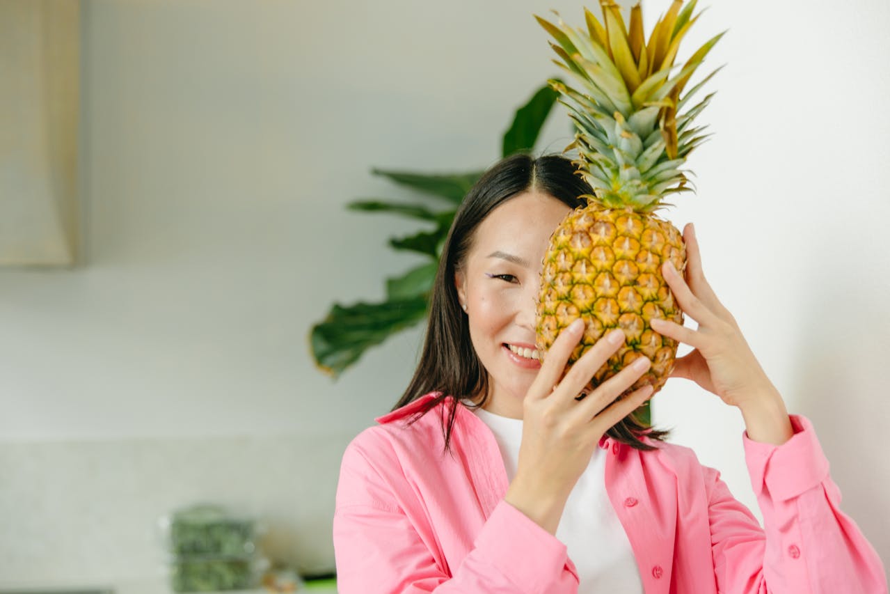 Can Pregnant Women Eat Pineapple
